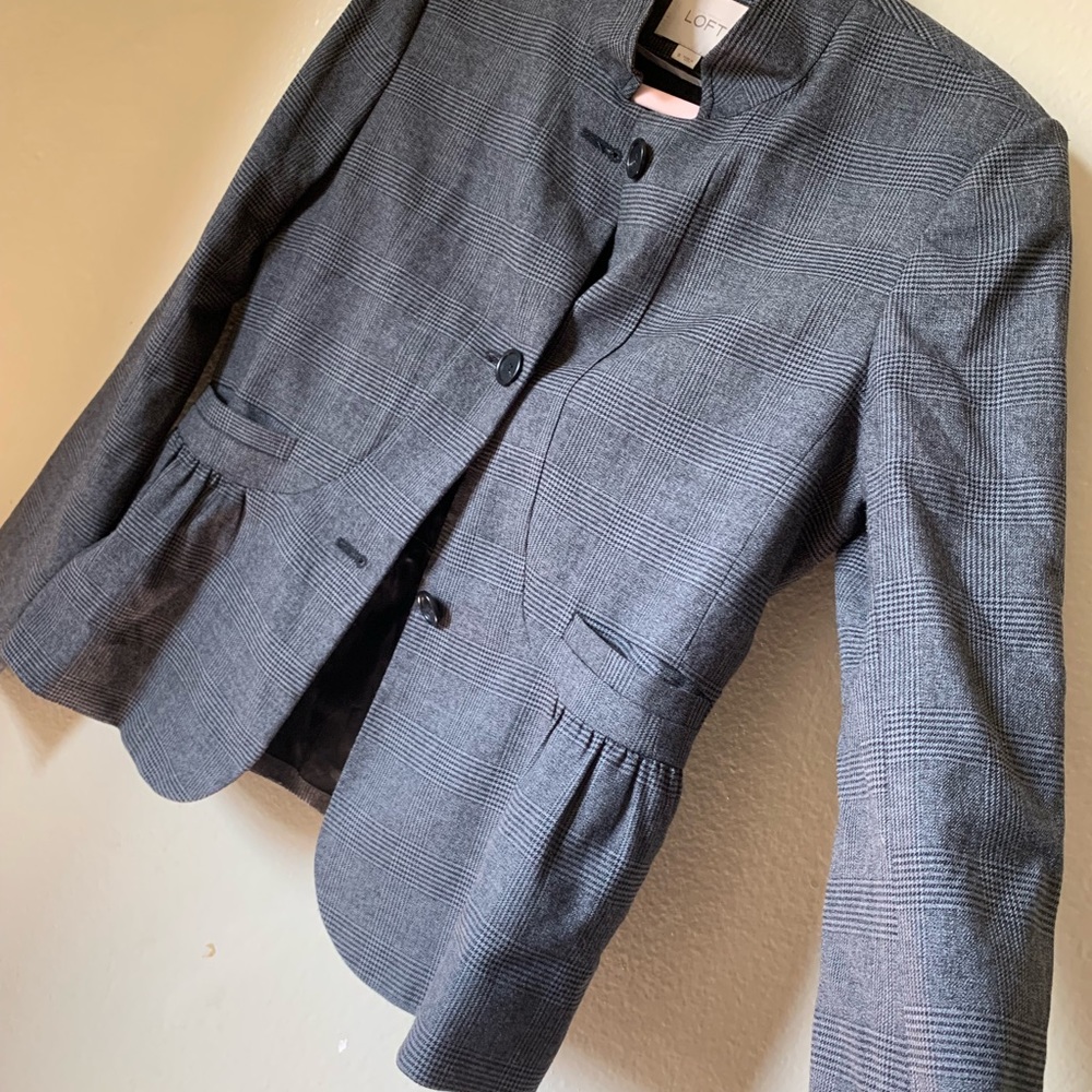 Ann Taylor Loft Blazer